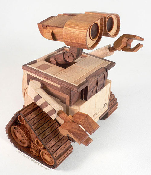 wood wooden wall-e morpheus sculpture booooooom