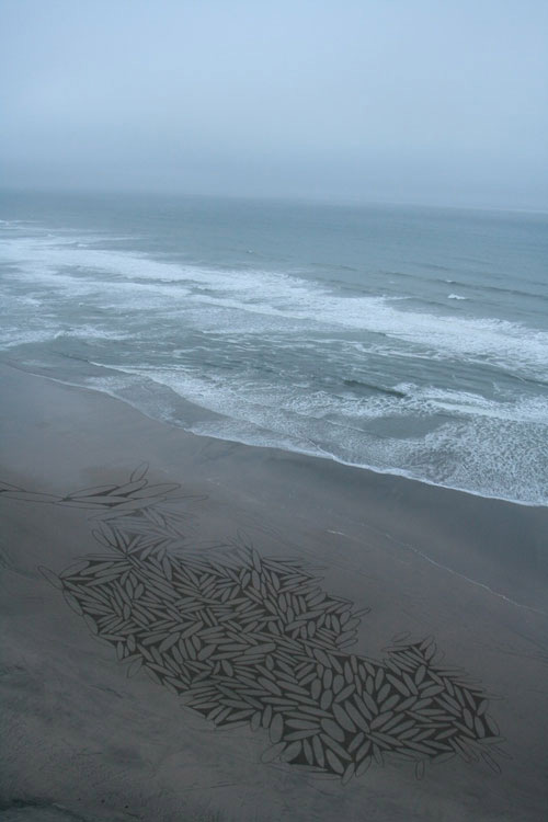 booooooom jim denevan sand art drawing illustration pattern beach
