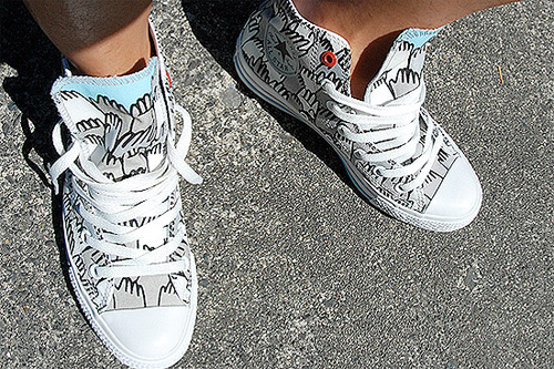 jeff hamada converse 1hund(red) red (product)red livestock vancouver chuck taylor shoe charity the global fund