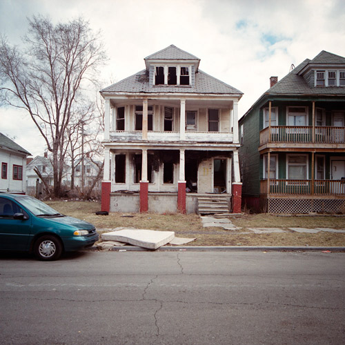 100 abandoned houses Detroit recession kevin bauman