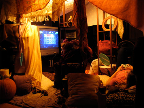 where the wild things are contest forts booooooom