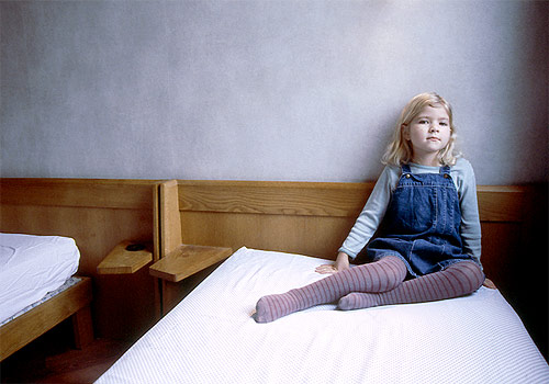 Gala Collette-Turnheim girl bed photographer photography