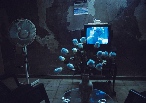 simone lueck photographer cuban television sets photography