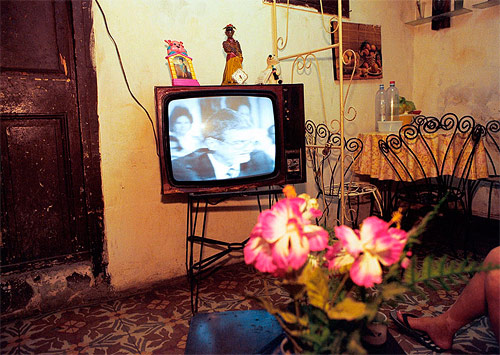 simone lueck photographer cuban television sets photography