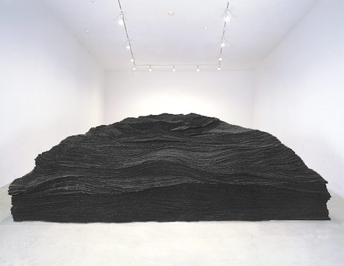 tara donovan artist sculpture tape paper drinking straws