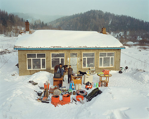 Family Stuff by photographers Huang Qingjun & Ma Hongjie