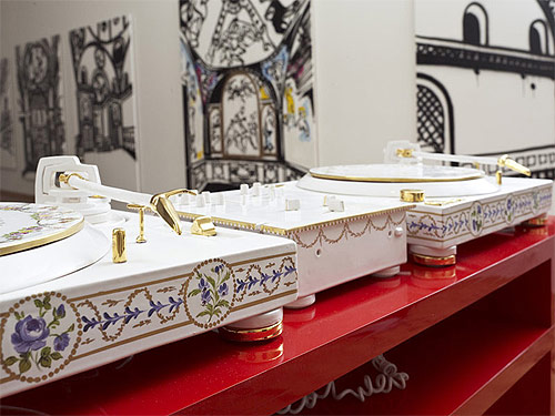 fabien clerc earthenware glazed turntables sculpture
