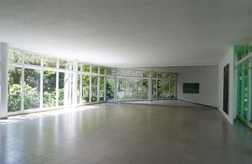 artist nils nova installation