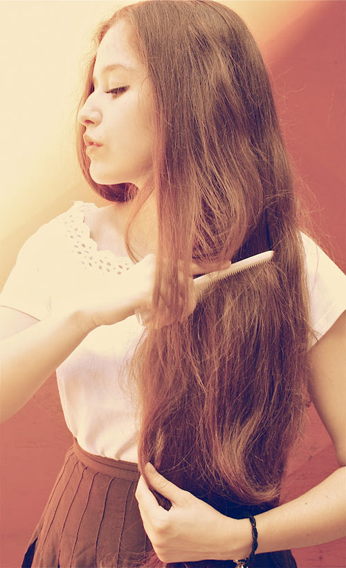 Remake / Combing Girl