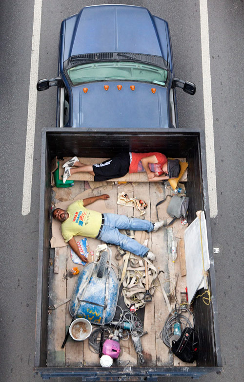 Car poolers photos by Alejandro Cartagena