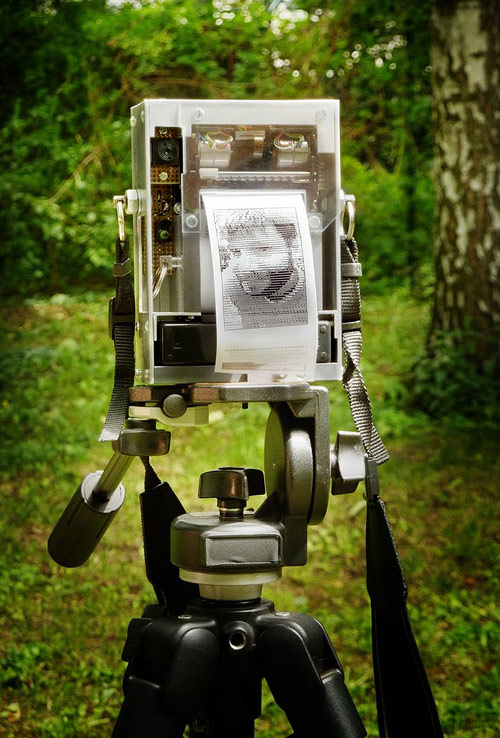 Electronic Instant Camera BOOOOOOOM! CREATE * INSPIRE * COMMUNITY