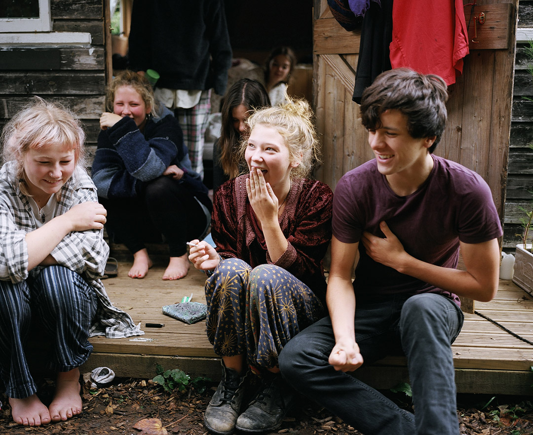 Photographer Spotlight: Siân Davey – BOOOOOOOM! – CREATE * INSPIRE ...