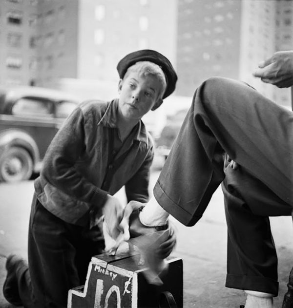 Young Stanley Kubrick’s Gorgeous Photos of 1940s New York – BOOOOOOOM ...