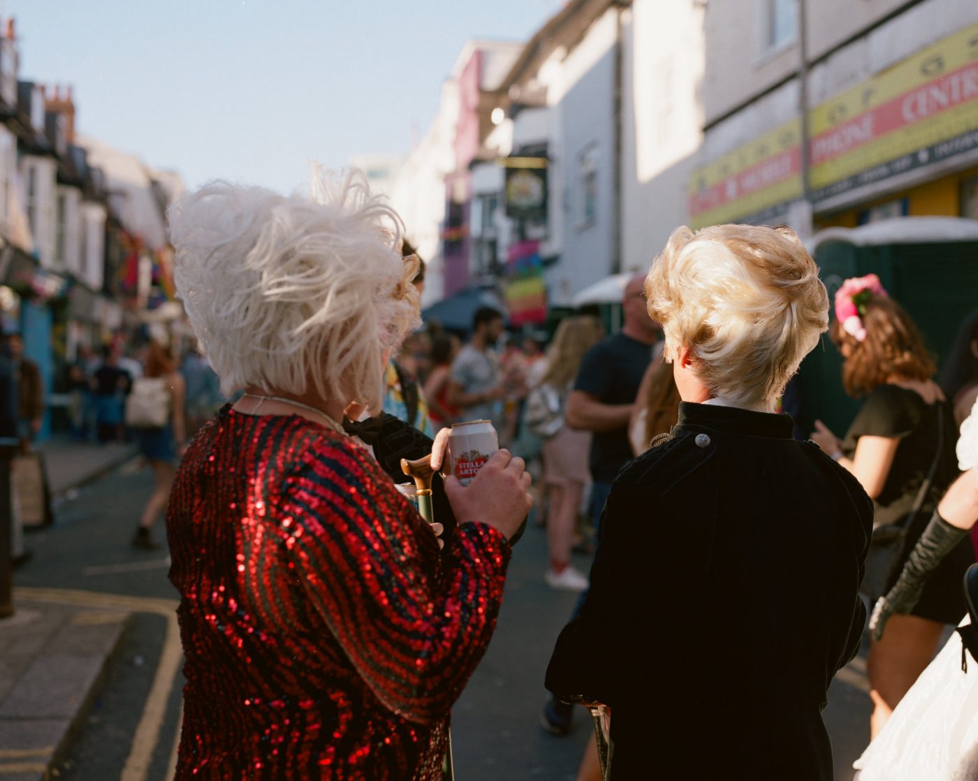 glitter in the air BOOOOOOOM! CREATE * INSPIRE * COMMUNITY * ART