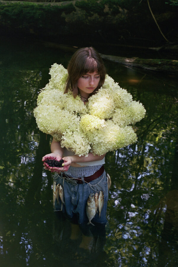  - Image 1 of 8