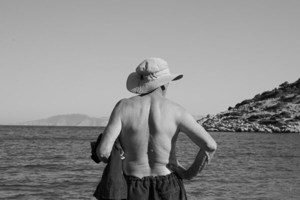  - Image 3 of 8