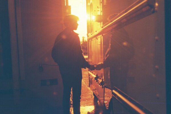  - Image 2 of 7