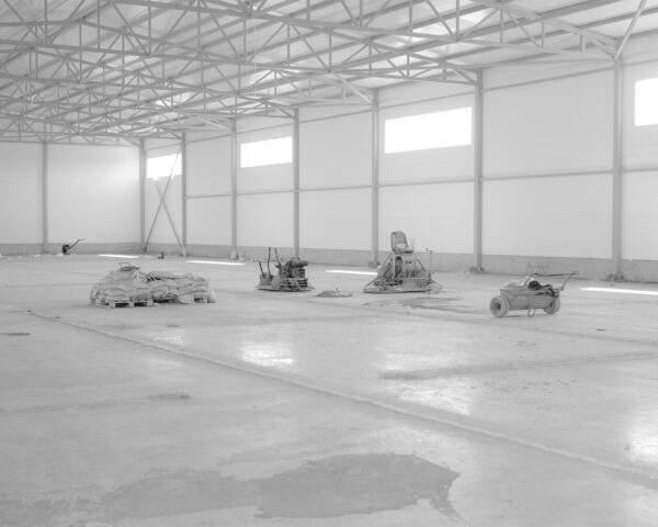  - Image 2 of 8
