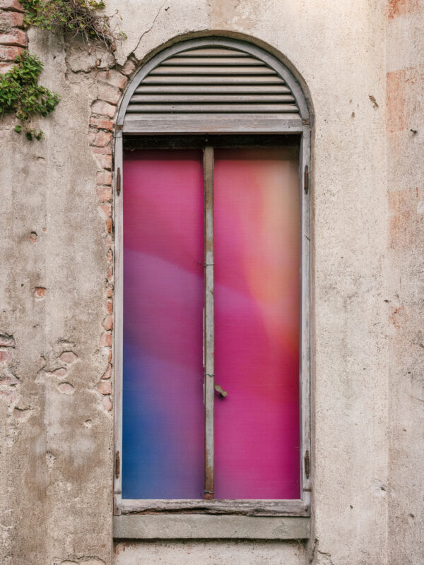  - Image 2 of 8