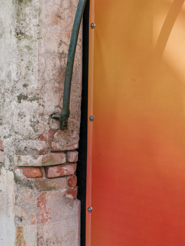 - Image 7 of 8