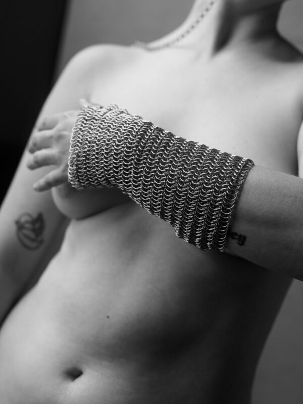  - Image 4 of 6