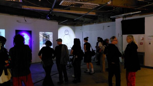  - Image 2 of 8