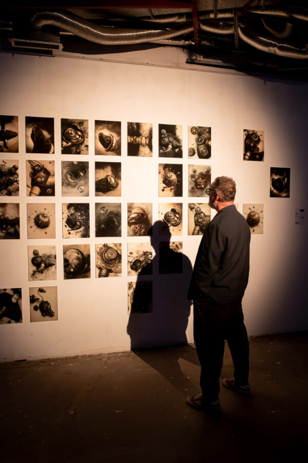  - Image 7 of 8