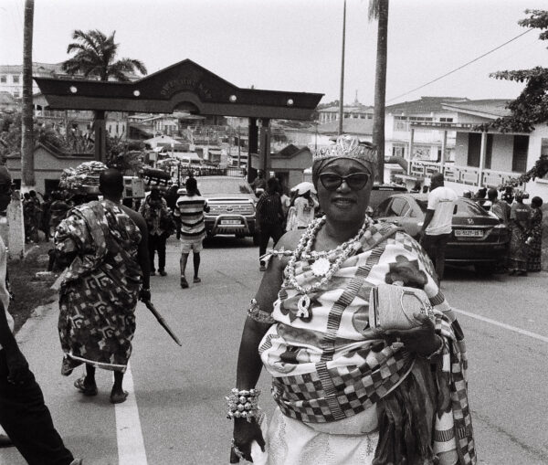  - Image 1 of 6