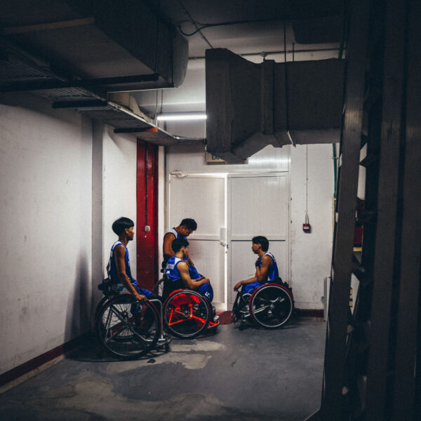  - Image 1 of 8
