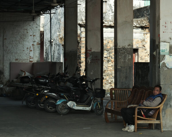  - Image 6 of 8