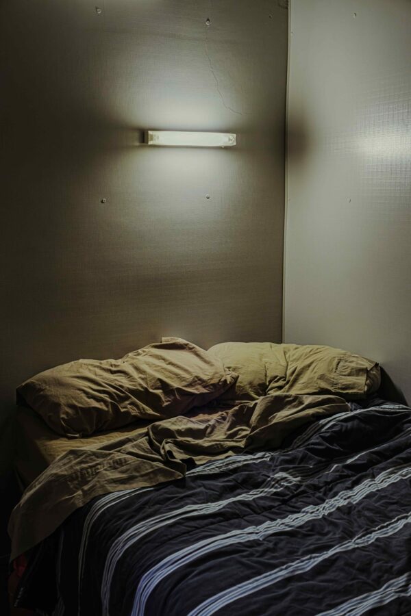  - Image 3 of 4