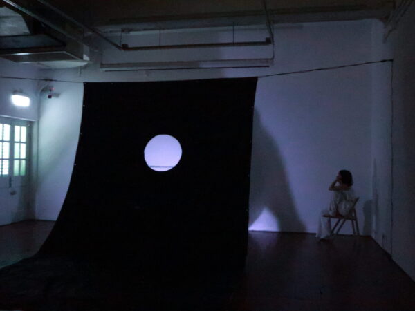  - Image 1 of 5