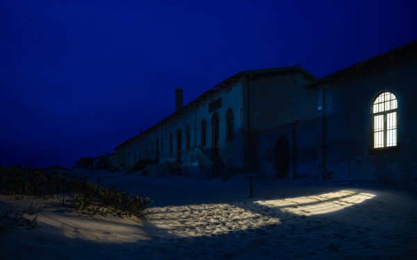  - Image 5 of 5