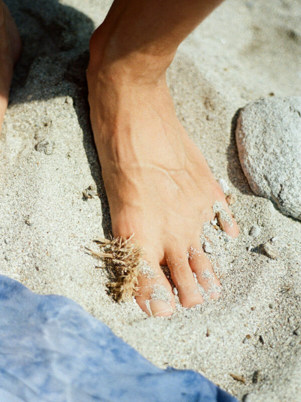  - Image 4 of 7