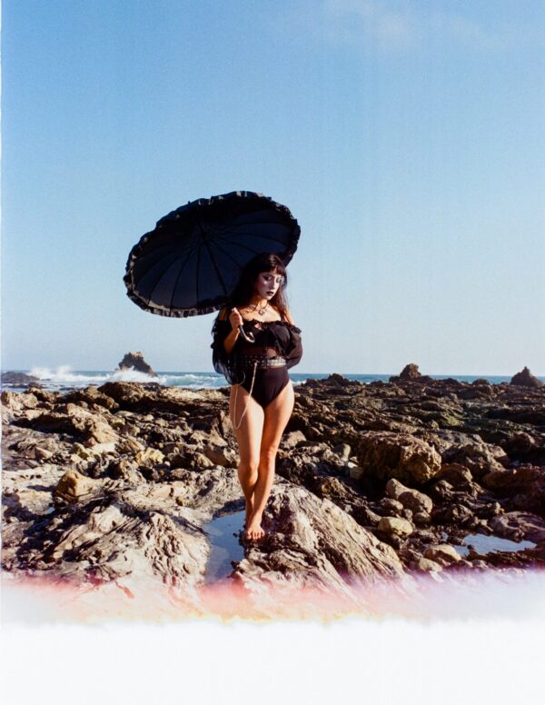  - Image 4 of 8