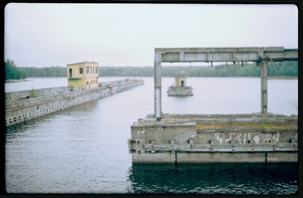  - Image 1 of 8