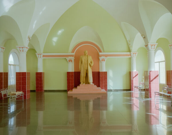  - Image 5 of 8