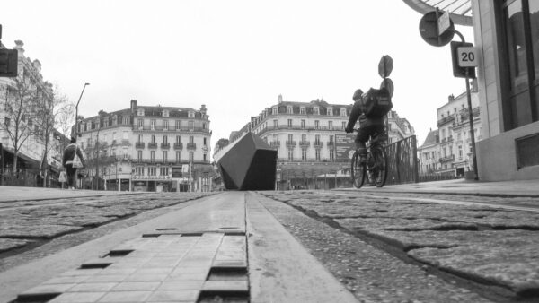  - Image 7 of 8