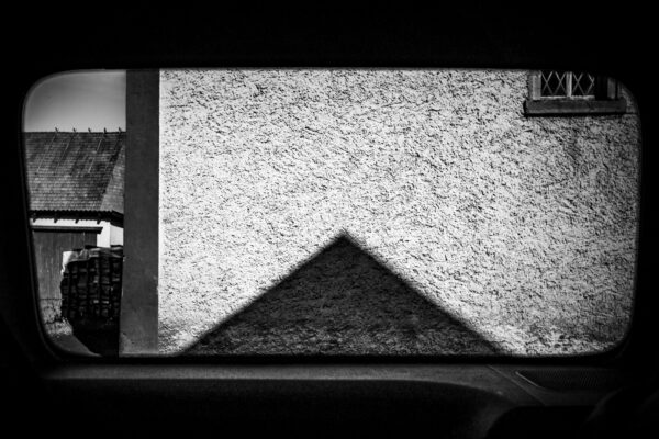  - Image 3 of 8