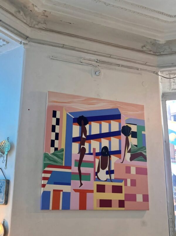  - Image 1 of 4