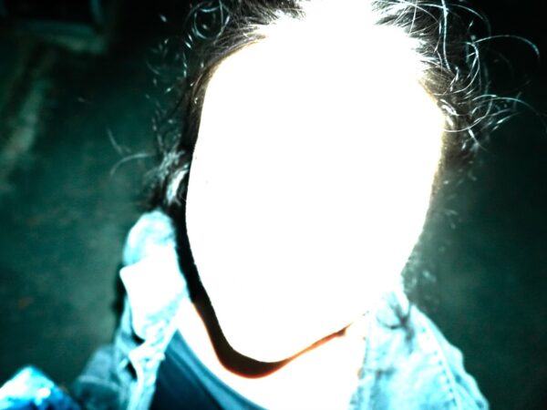  - Image 4 of 8