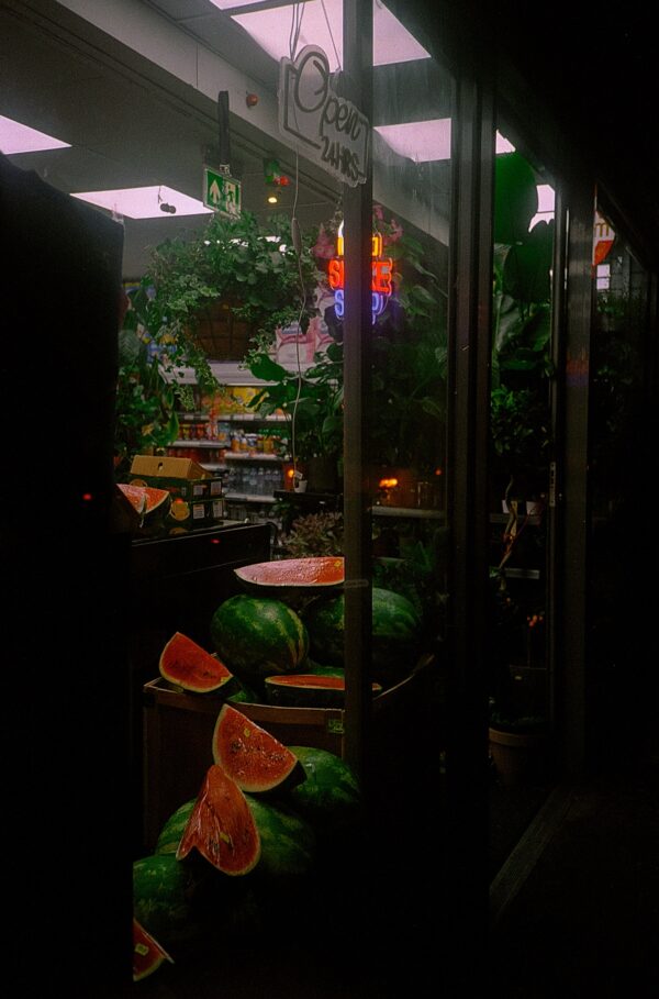  - Image 4 of 8