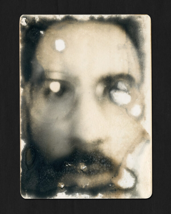  - Image 4 of 8