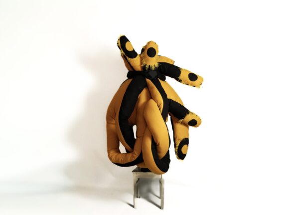  - Image 3 of 8