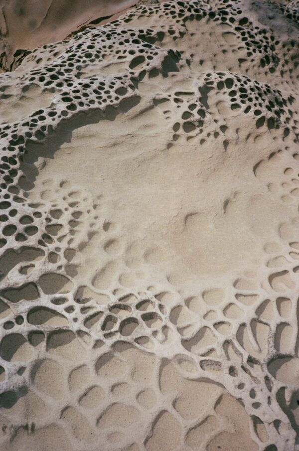  - Image 4 of 8