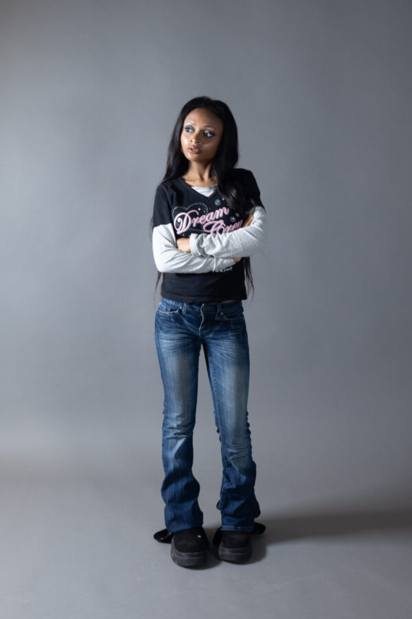  - Image 1 of 5