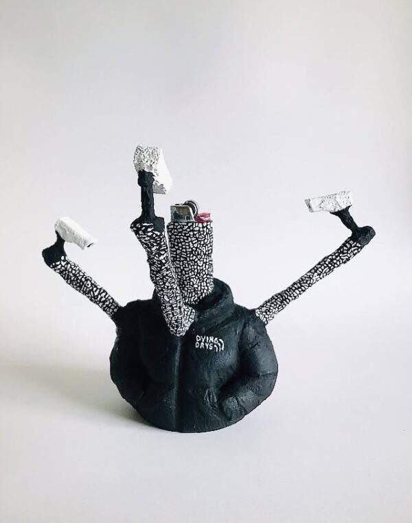  - Image 4 of 4