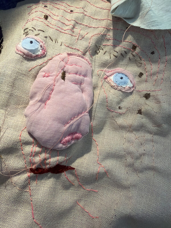  - Image 1 of 4
