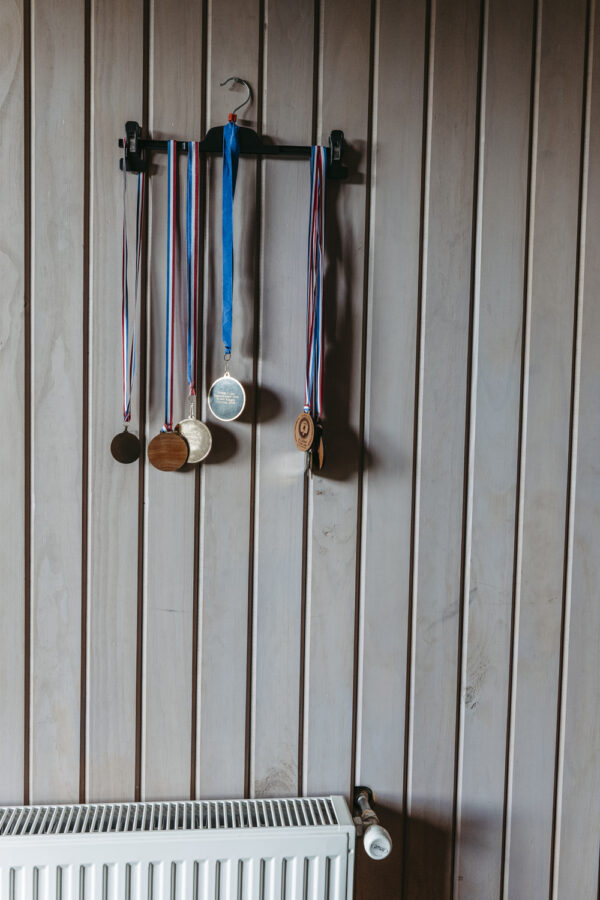  - Image 6 of 8