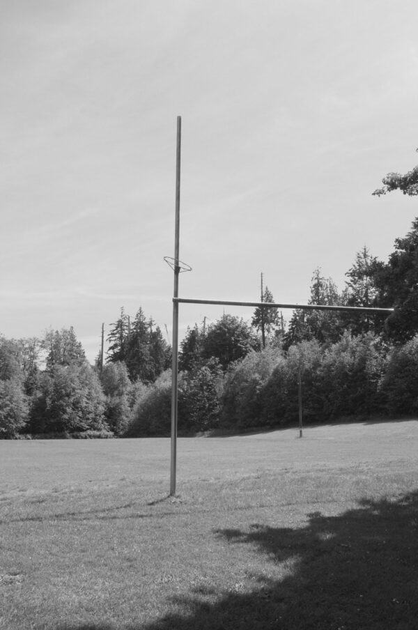  - Image 4 of 8